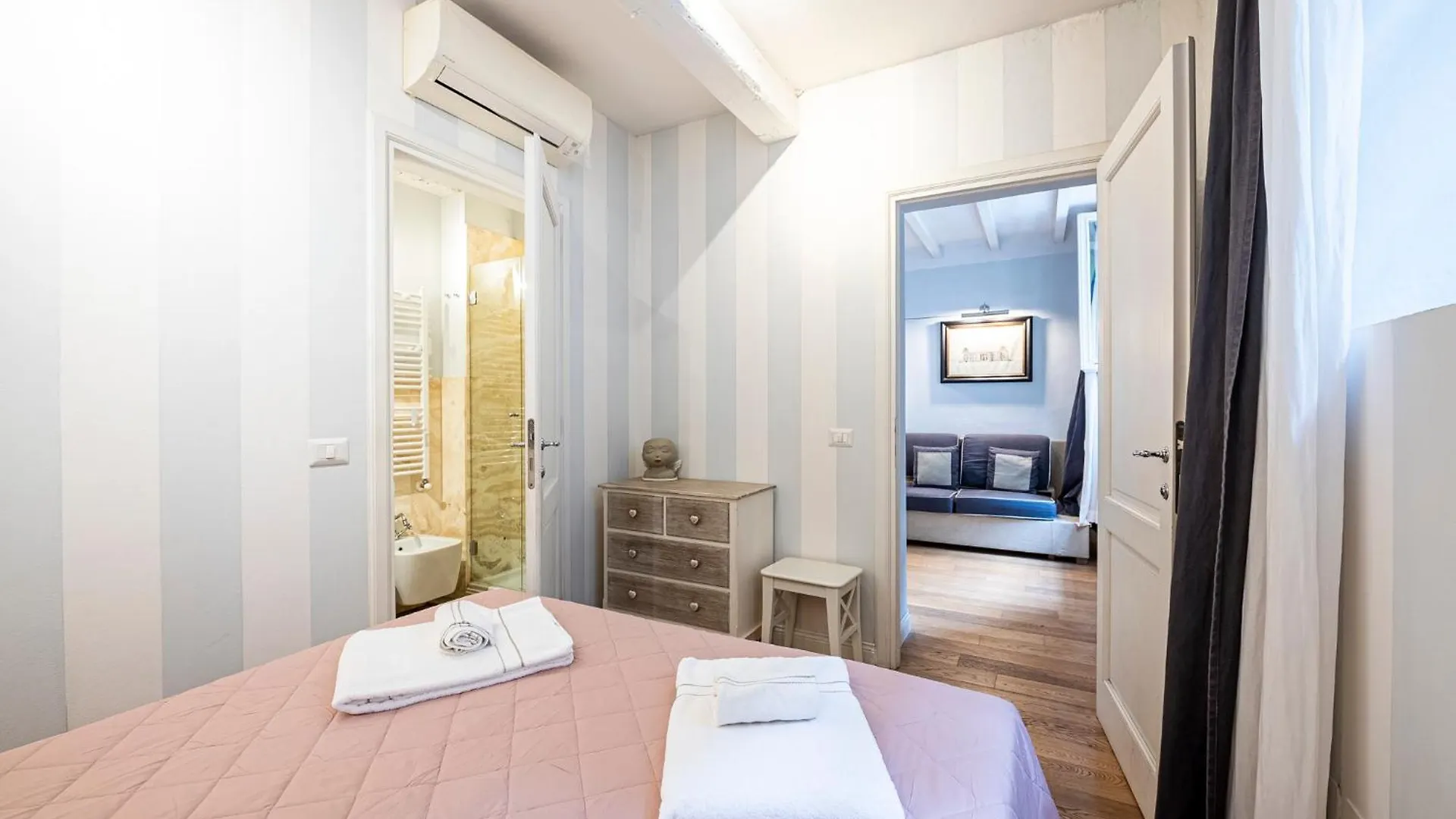 2 Suite Near Piazzale Michelangelo Florence